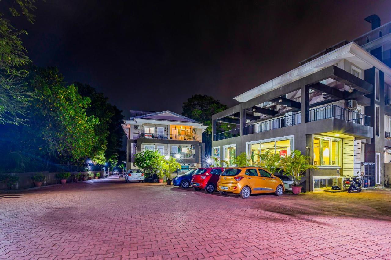 4Bhk Sparkling Apartment Near Beach Pool & Bar 2Bhkx2 Vagator Exterior foto