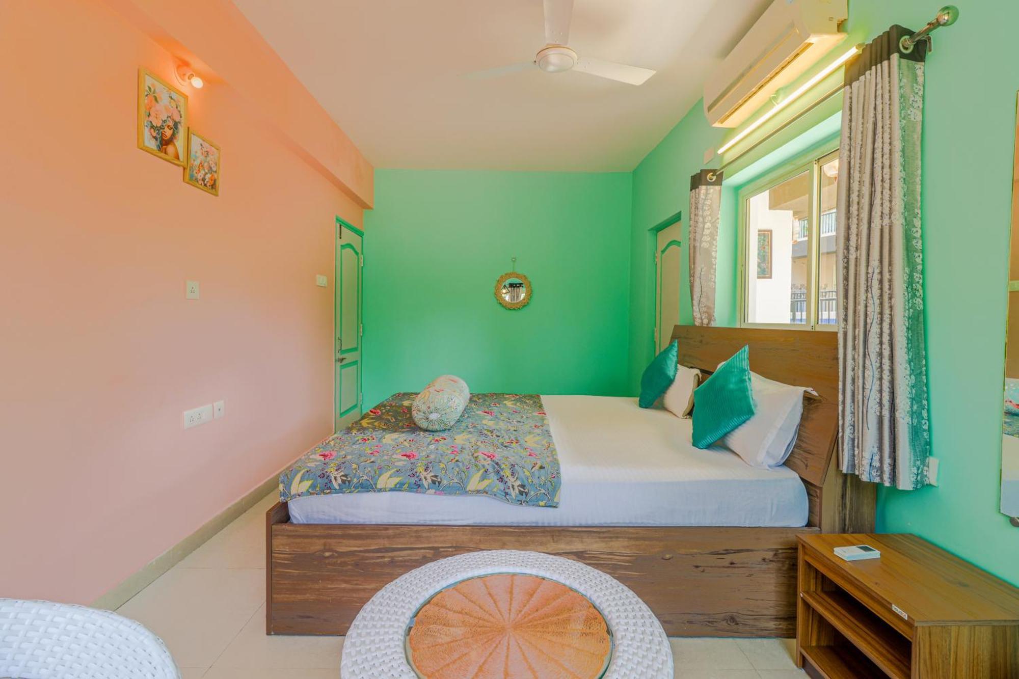 4Bhk Sparkling Apartment Near Beach Pool & Bar 2Bhkx2 Vagator Quarto foto